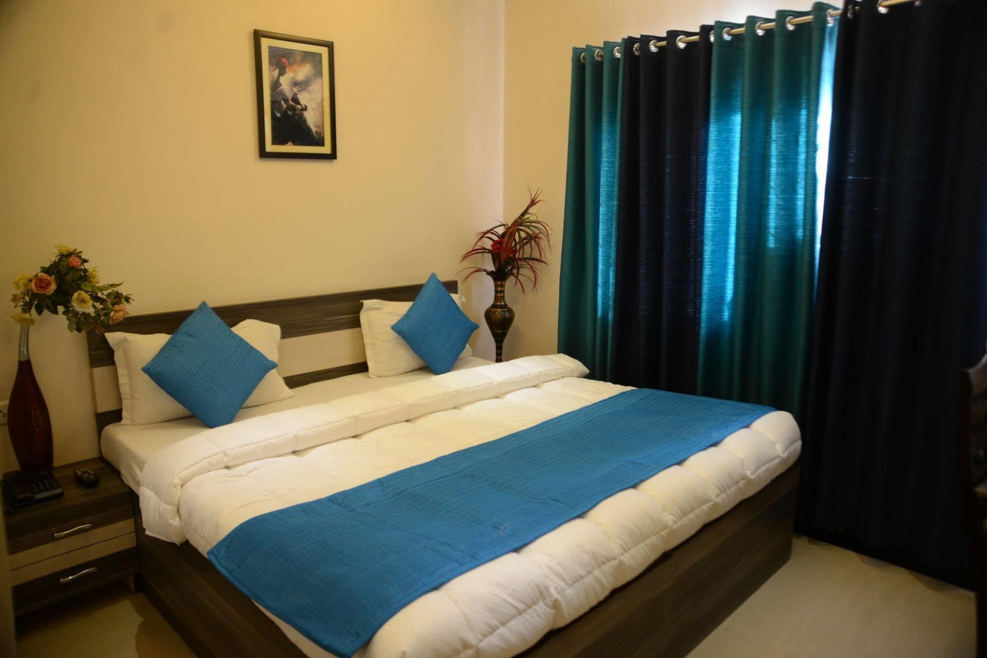 Hotel Divine Destination Varanasi Exterior foto